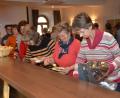 Bild: dob
Die kulinarischen Genüsse locken beim Landfrauenfrühstück im Gasthof "Drei Lilien" die Besucher an.