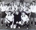 Archivbild: Ziegler
Ein Bild aus den fünfziger Jahren: Max Vetter (mittlere Reihe, links) war einer der Leistungsträger des FC Amberg.
