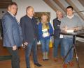 Bild: wel
Markus Alexander Meinke signiert bei der Präsentation im CeBB sein Buch.