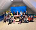 Bild: Kindergarten Regenbogen Erbendorf/exb
Besuch der Zahnärztin im Kindergarten.