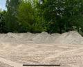 Bild: kro
Der Reitverein Tirschenreuth erhielt feinen Sand – und dies kostenlos. Lediglich für den Transport fielen Kosten an.