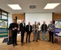 Bild: LIV/exb
Bei der Bezirksversammlung Oberpfalz des Bayerischen Zimmererhandwerks werden aktuelle Themen und Entwicklungen rund um das Zimmererhandwerk und das Bauen mit Holz besprochen.