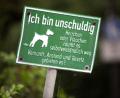 Symbolbild: Jens Büttner
Hundehalter in Südtirol müssen seit Jahresbeginn die DNA ihrer Tiere erfassen lassen.
