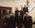 Bild: Feuerwehr Wernersreuth/exb
Die Feuerwehr Wernersreuth ehrte verdiente Mitglieder. Im Bild (von links) Werner Konhäuser, Albert Härtl, Erwin Stingl, Wolfgang Gmeiner, Gerhard Härtl, der bisherige Vorsitzende Manuel Brucker, Bürgermeister Klaus Meyer und Kommandant Klaus Frank.