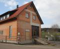 Bild: frd
Von außen ist das Feuerwehrgerätehaus Wildstein „winterfest“ gemacht worden, doch im Innern wird fleißig gearbeitet.