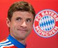 Archivbild: Peter Kneffel/dpa
Thomas Müller besucht am Sonntag, 28. Januar, den FC-Bayern-Fanclub Nabburg/Oberpfalz.