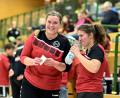 Bild: Hubert Ziegler
Annika Senger (links) und Laura Weber (rechts), Torhüterinnen des HC Sulzbach-Rosenberg, freuen sich bereits auf die Heimpartie gegen die TG Heidingsfeld.