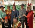Bild: gut
Für beste Faschingslaune sorgten (von links, vorne) Marianne Meidenbauer, Johanna Gebhard
(von links, hinten) Brigitte Gössl, Erika Pirner, Birgit Kirsch, Christine Pesold und Sabine Guttenberger.