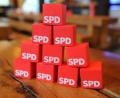 Symbolbild: Maurizio Gambarini/dpa
Steht der Einfluss der Nordoberpfälzer SPD auf wackeligen Beinen? Mindestens einen Bundestagsabgeordneter wird die SPD in naher Zukunft möglicherweise verlieren. Und auch sonst muss die Partei in der Region um Präsenz kämpfen.