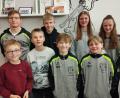 Bild: Schützenverein &quot;Linda&quot; Mähring/exb
Das Foto zeigt die erfolgreichen Teilnehmer der Gaumeisterschaft vom Schützenverein "Linda" Mähring. In der hinteren Reihe (von links) stehen Florian Beer, Maximilian Schmeller, Vanessa Kaiser, und Amelie Müller. In der vorderen Reihe (von links) sind Luis Dill, Johannes Schmeller, Alexander Müller und Finja Preisinger.