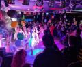 Bild: Florian Graf/exb
Mit tollen Auftritten von "Dance Unlimited" der DJK Weiden, bunter Deko und Verkleidungen wird beim Juz-Club in Weiden Fasching gefeiert.