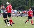 Bild: Dieter Jäschke: 
Die SG Luhe-Wildenau II/SV Etzenricht II (rote Trikots) wird in der kommenden Saison nicht mehr um Punkte kämpfen. Beide Vereine stellen dann wieder eine eigenständige zweite Mannschaft. Das Bild zeigt eine Szene aus dem Derby gegen den FC Luhe-Markt in der Saison 2022/23.