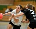 Archivbild: Hubert Ziegler
Die Handballerinnen des HC Sulzbach (im Bild links Anna Last) sind am Samstag beim Bayernliga-Absteiger TSV Winkelhaid gefordert.