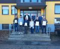 Bild: VfB Thanhausen/exb
Ehrungen gab es beim VfB Thanhausen: (vorne, von links) Willibald Sladky, Benedikt Hecht, Ludwig Meier, Angelika Freundl, Christian Schwamberger und Alois Schuller. Es gratulierten (hinten, von links) Zweiter Bürgermeister Michael Schedl, Vorsitzender Josef Hubmann und Zweiter Vorsitzender Martin Freundl.