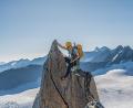 Bild: Benedikt Lueger
Hoch über dem Sulztalferner muss die Freiheit wohl grenzenlos sein. Die Sektion Amberg des Deutschen Alpenvereins bietet in ihrem Vortrag "Bergvisionen" imposante Einblicke in den Alpinismus.