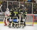 Bild: Andreas Brückmann
Der ERSC Amberg bejubelt den Einzug ins Play-off-Viertelfinale der Eishockey-Bayernliga.