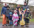 Bild: Renate Bauer-Zölch
Die Kinder des Dorfes zogen am Rosenmontag durch die Straßen von Liebenstein.