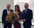 Bild: Bundesregierung/exb
Blumenfee Kathrin Köhler aus Schirmitz war am Valentinstag zu Gast bei Bundeskanzler Olaf Scholz.