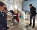 Bild: Bernd Bergler/exb
Der „Melonentest“ zeigte, wie wichtig ein Fahrradhelm ist.
