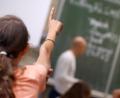 Symbolbild: Daniel Karmann/dpa
Lehrer fehlen fast überall: Um eine Schulklasse zu unterrichten, ist nicht zwangsläufig ein Lehramtsstudium nötig.