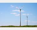 Symbolbild: Daniel Vogl/dpa
Mehr als 200 Meter sind die Naben von Windrädern heute meist vom Boden entfernt. In militärischen Interessensbereichen ist das ein Problem - etwa im Landkreis Neustadt/WN und in Weiden.