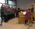 Archivbild: öt
Höhepunkt des vergangenen Jahres war für den Männergesangverein Neusorg das 70. Jubiläum. Die Sänger stimmten unter der Leitung von Siegbert Filbinger und zur Klavierbegleitung von Nina Reinke bei der Feier ihre Lieder an.
