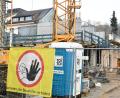 Bild: Petra Hartl
So sieht es derzeit an der Hellstraße in Amberg aus. Das Seniorenheim der Diakonie ist im hinteren Bereich noch immer einer Baustelle.