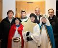 Bild: Pressestelle Stadt Weiden/exb
Die Ministranten der Pfarrei St. Josef überbringen als Sternsinger Gottes Segen im Rathaus.