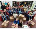 Bild: wrm
Kinderoase packt für Weihnachtstrucker