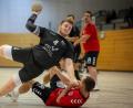 Archivbild: Günter Uschold
Luca Meier (am Ball) und der HV Oberviechtach treffen am Samstag auf die HSG Weiden.