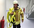 Bild: Weiß/exb
Dietmar Weiß in voller Montur. Der 53-Jährige klagte gegen seinen Rauswurf aus der Feuerwehr und wurde rehabilitiert.