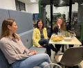 Bild: Coworkkem/exb
Nach dem Vortrag zum Thema „Ich bin gerne Chefin“ im Coworking-Space in Kemnath tauschten sich die Teilnehmerinnen aus.