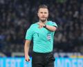 Bild: Soeren Stache/dpa
Schiedsrichter Daniel Schlager wird eine Kamera tragen.