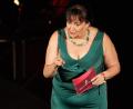 Bild: Georg Wendt/dpa
Die Musik-Kabarettistin Lizzy Aumeier auf der Bühne.
