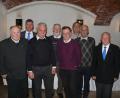 Bild: ga
Obmann Alfred Lohbauer (links) und Zentralpräses Josef Schwemmer (rechts) zeigt das Foto mit Ehrengästen und den geehrten MMC-Mitgliedern.