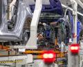 Symbolbild: Jan Woitas/dpa
In Wackersdorf produziert "Röchling Automotive" seit 1997 Komponenten für Fahrzeuge internationaler Marken. Damit ist ab 2025 Schluss.