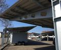 Archivbild: upl
Vor dem Hotel Wolfringmühle steht eine Photovoltaikanlage, die Stellplätze überspannt. Für den Landratsamts-Parkplatz beantragt Rudi Sommer (Grüne) ebenfalls eine PV-Überdachung.