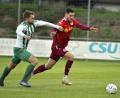 Bild: Hubert Ziegler
Jan Fischer (links) von der DJK Gebenbach muss in dieser Szene alles geben, damit ihm sein Gegenspieler vom SSV Jahn Regensburg II nicht enteilt (Szene aus der Saison 2022/23). Zum Wiedereinstieg in die laufende Punkterunde müssen die Gebenbacher bei der U21 des SSV Jahn antreten.