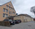 Bild: rn
Mit dem Schicksal der in den 1960erJahren erbauten Turnhalle befasste sich der Stadtrat. Architekt Karlheinz Beer hinterfragte deren Tragfähigkeit.