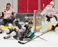 Archivbild: Thomas Schrems
Der EHC Stiftland Mitterteich (Szene mit Philipp Dürr im Match gegen Gebensbach) trifft im Play-off-Halbfinale der Eishockey-Bayernliga auf den EV Bad Wörishofen.