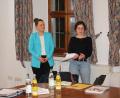Bild: bjp
ILE-Managerin Daniela Koslowski und Kreisjugendpflegerin Stefanie Sigl stellten dem Pressather Stadtrat das Jugendbeteiligungsprojekt "NEW Real Talk" vor. Bei dessen Umsetzung wird die Haidenaabstadt Vorreiterin sein.