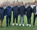 Bild: Nachtigall
Eine Abordnung des Bayerischen Fußballverbandes stattete dem NLZ der SpVgg SV Weiden einen turnusmäßigen Besuch ab. Von links: Vorsitzender Michael Kurz, BFV-Verbandssportlehrer Daniel Bierofka, DFB-Stützpunktkoordinator Johannes Ederer, BFV-Abteilungsleiter Felix Brych, NLZ-Leiter Christian Most und SpVgg-SV-Jugendleiter Fabian Frey.