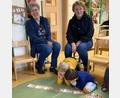 Bild: Kinderhaus Steinwaldzwerge/exb
Das Kinderhaus Steinwaldzwerge Pullenreuth hat eine 300-Euro-Spende von der Kath. Landvolkbewegung Pullenreuth bekommen.