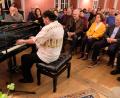 Bild: do
Blues, Boogie und viel Entertainment stehen in Speinshart im Mittelpunkt eines einzigartigen Konzerts mit Blues-Pianist Christian Willisohn.