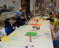Bild: do
In der Kunstklasse wurden die Kids zum Basteln animiert.