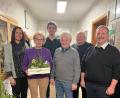 Bild: OGV Brand/exb
Ehrungen standen beim Obst- und Gartenbauverein an: (von links) Zweite Vorsitzende Liudmyla Erhardt, Annelinde Hautmann, Vorsitzender Stefan Doleschal, Reinhard Bauer, Andreas Scherm und Bürgermeister Bernhard Schindler.