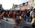 Bild: ak
Runde um Runde drehte am Stadtplatz eine Kindereisenbahn.
