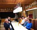 Bild: fvo
Dorfsprecher Georg Bocka spricht bei der Lennesriether Dorfversammlung