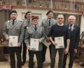 Bild: Reiner Eckert/exb
Auszeichnungen gab es für langjährige und verdiente Mitglieder der Soldaten- und Kriegerkameradschaft (SKK) Mähring. Im Bild (von links) Andreas Beer, Franz Schöner, Vorsitzender Reinhard Beer, Markus Kilian, Stefan Schneider und Kreisvorsitzender Ferdinand Lienerth.