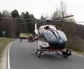 Bild: rw
Auch der Rettungshubschrauber Christoph 80 kam an die Unfallstelle bei Wetzldorf.